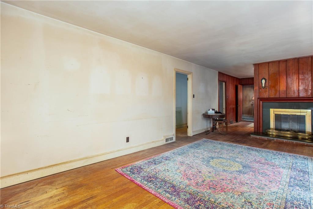 950 Stratford Road Northwest Winston-Salem, NC 27104 - Photo 6 of 41