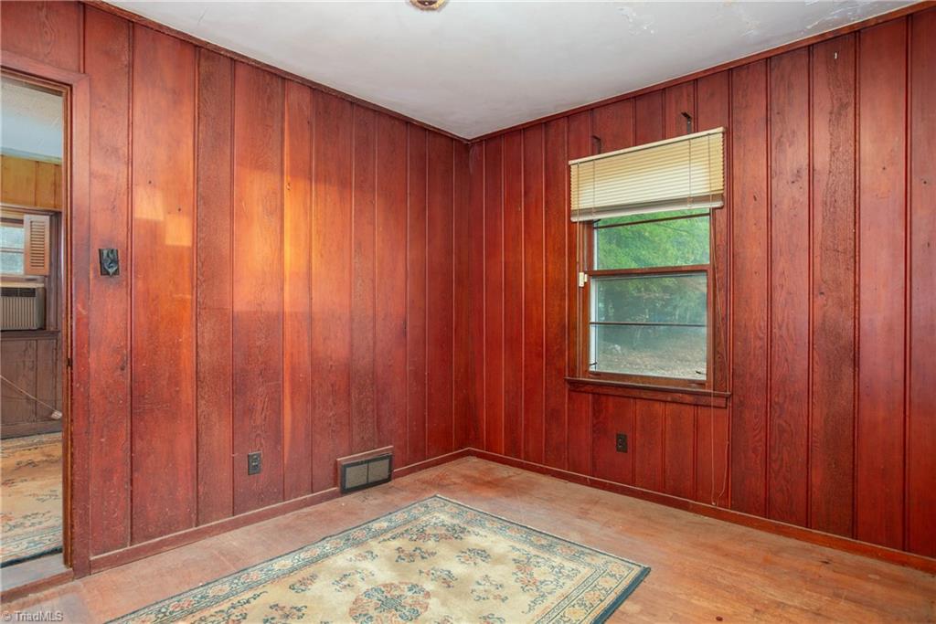 950 Stratford Road Northwest Winston-Salem, NC 27104 - Photo 10 of 41