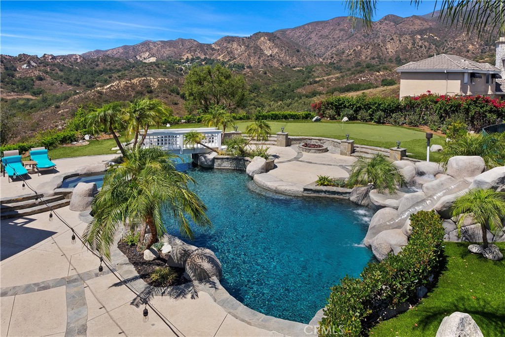 3 Windy Ridge Road Trabuco Canyon, CA 92679 - Photo 12 of 59