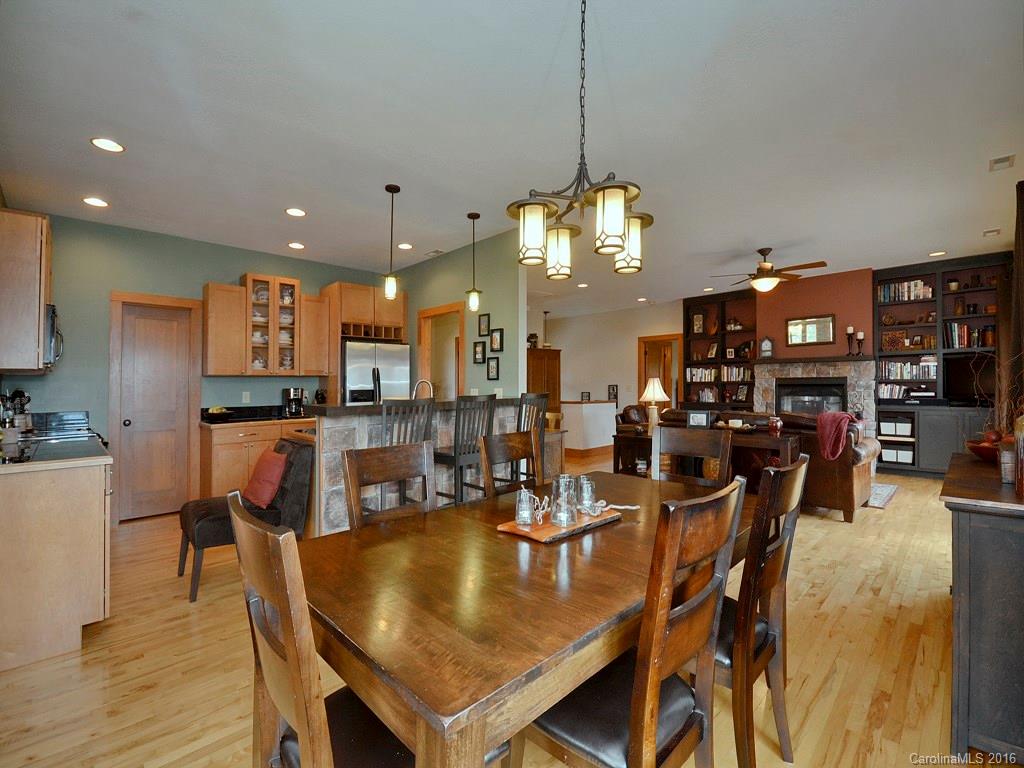 169 Cinnamon Ridge Waynesville, NC 28785 - Photo 5 of 23 Gallery Image 5