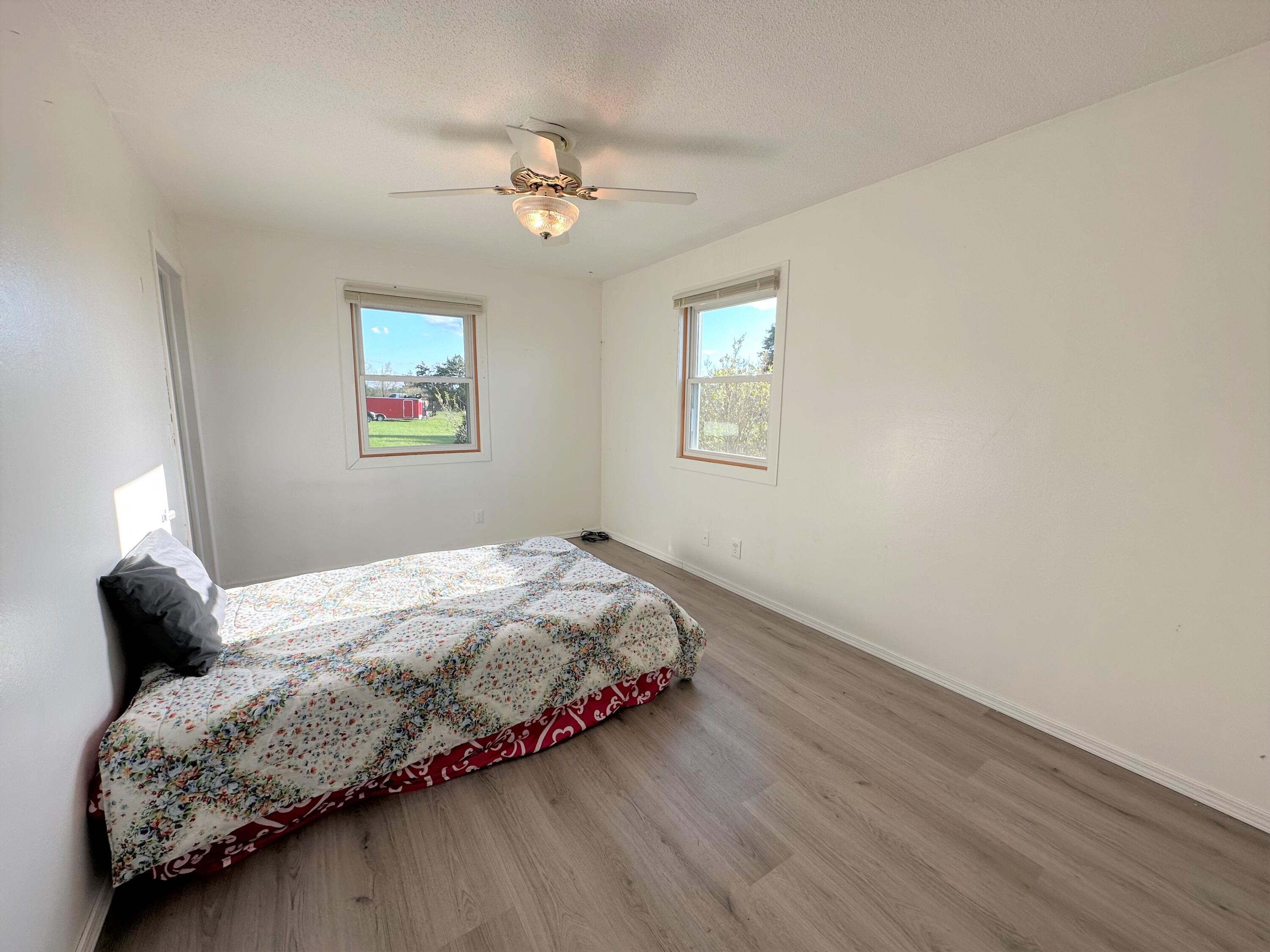 9896 Case Road Brooklyn, MI 49230 - Photo 5 of 20 5 BR 1
