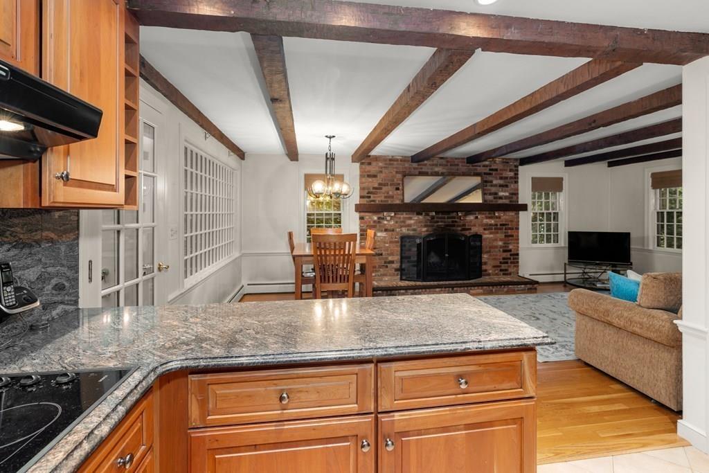 72 Wake Robin Road Sudbury, MA 01776 - Photo 8 of 34