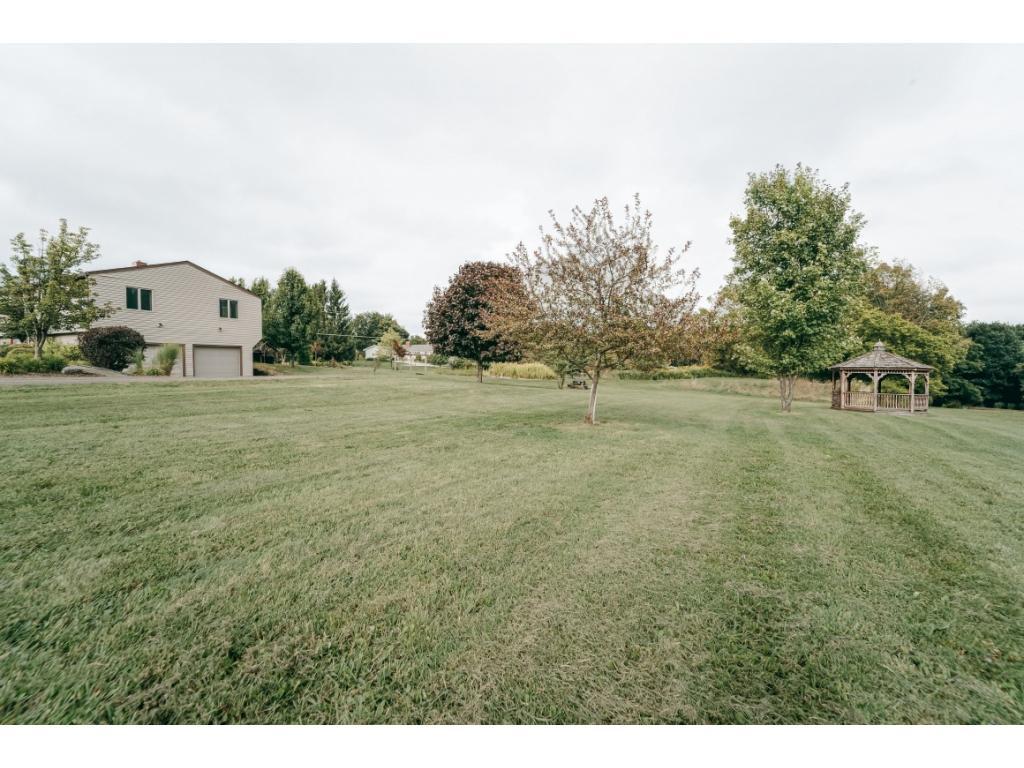 262 Ridge Road Vestal, NY 13850 - Photo 2 of 23 Gallery Image 2