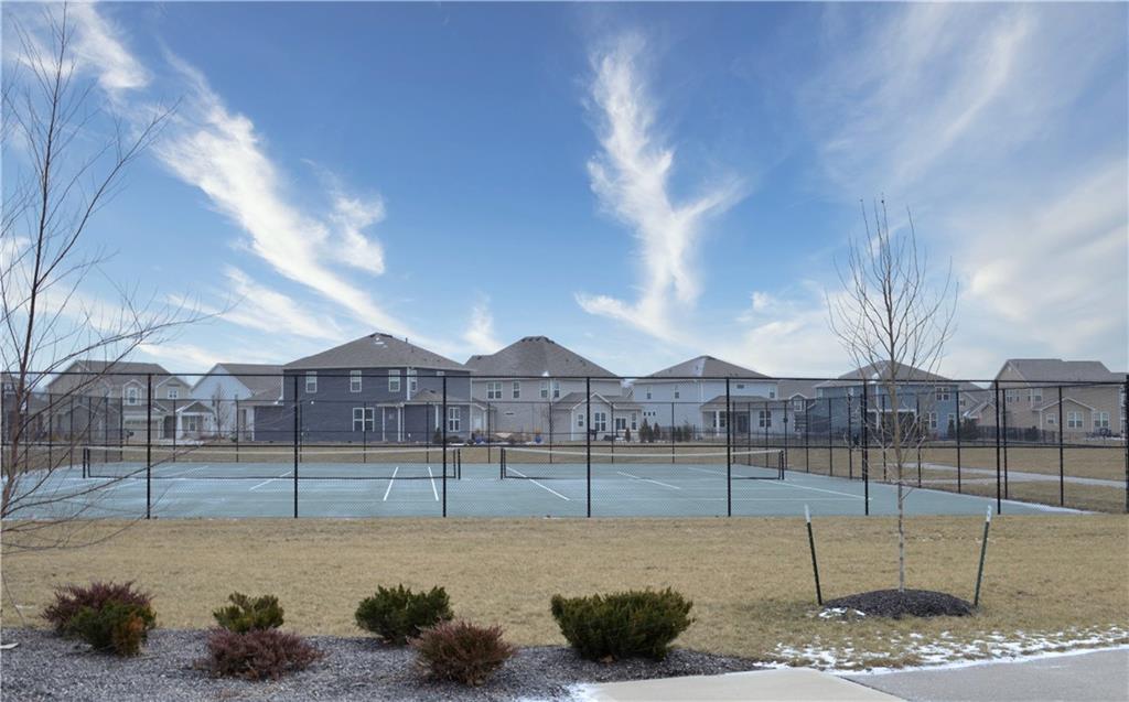 13357 Fielding Way Fishers, IN 46037 - Photo 39 of 42 Gallery Image 39
