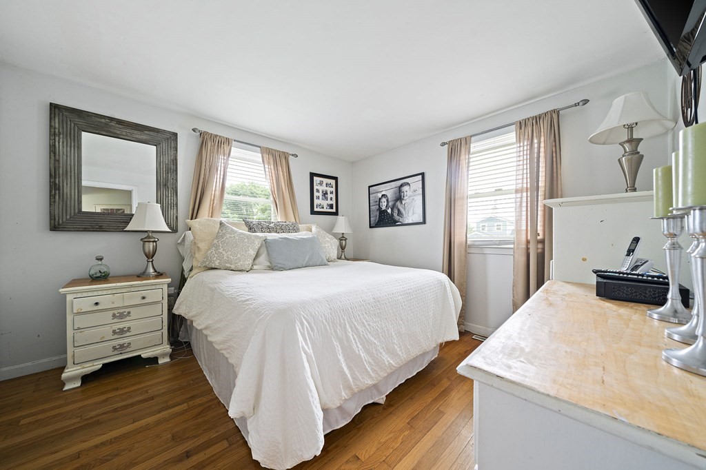 22 Standish Road Marshfield, MA 02050 - Photo 10 of 25 Gallery Image 10