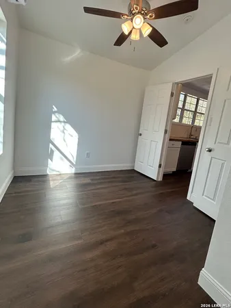 $1,380 | 715 West Gerald Avenue, San Antonio, TX 78221