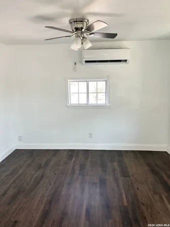 $1,380 | 715 West Gerald Avenue, San Antonio, TX 78221