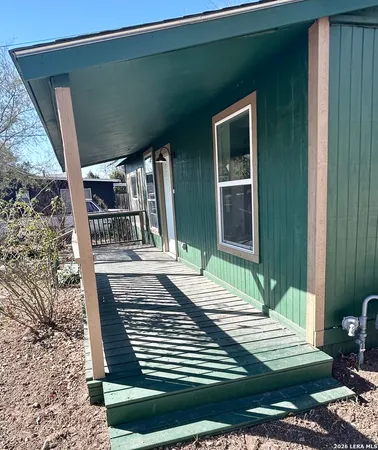 $1,380 | 715 West Gerald Avenue, San Antonio, TX 78221