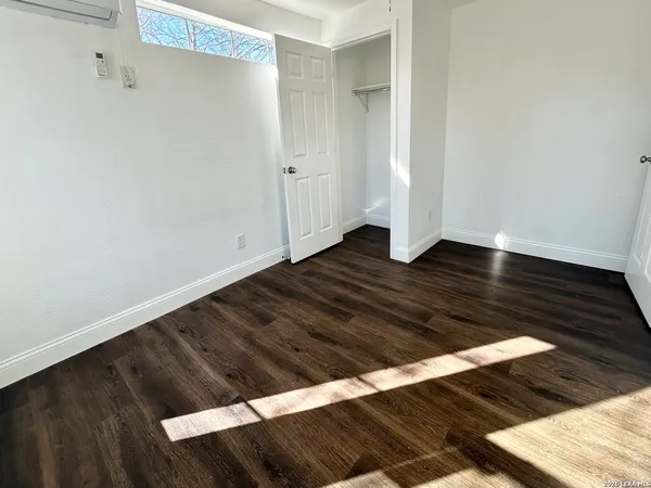 $1,380 | 715 West Gerald Avenue, San Antonio, TX 78221