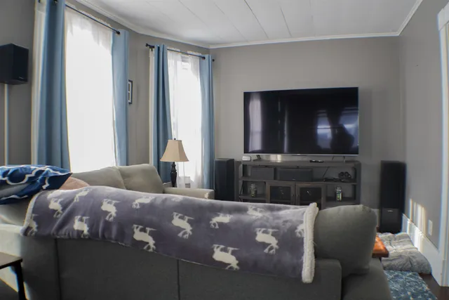 $299,000 | 25 Gibbs Street, Proctor, VT 05765