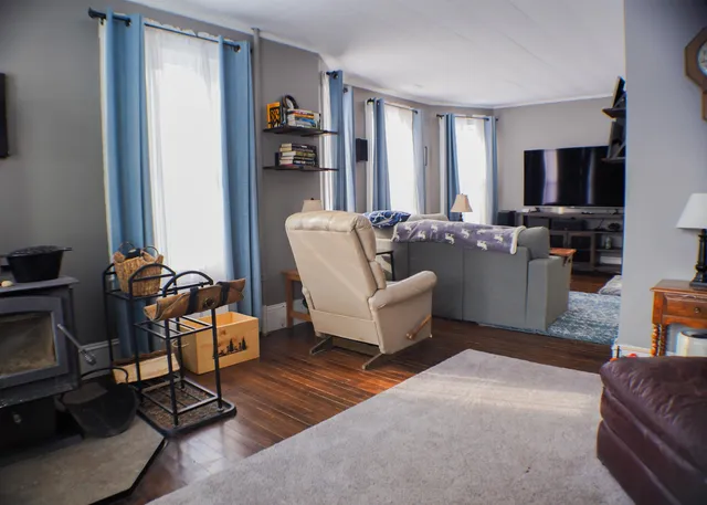 $299,000 | 25 Gibbs Street, Proctor, VT 05765