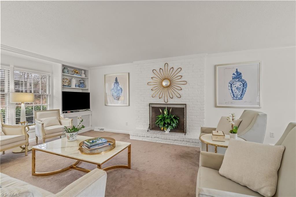 1102 Sweetbriar Road High Point, NC 27262 - Photo 14 of 29 Gallery Image 14