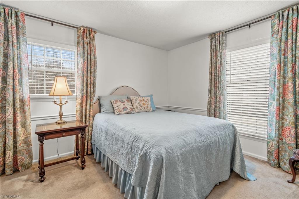 1102 Sweetbriar Road High Point, NC 27262 - Photo 17 of 29 Gallery Image 17