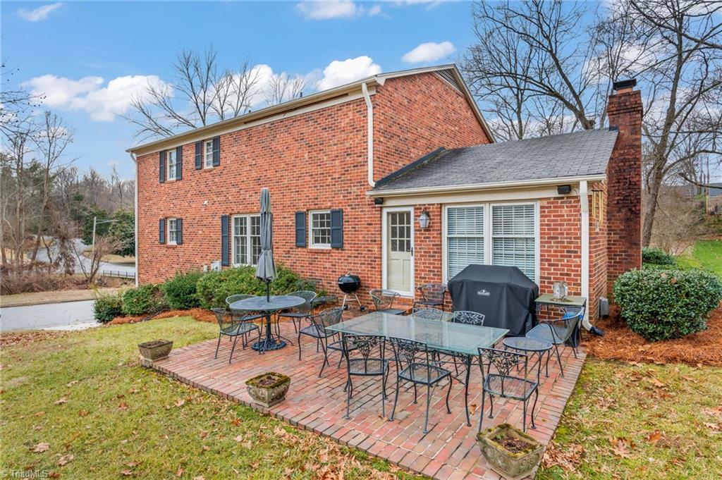 1102 Sweetbriar Road High Point, NC 27262 - Photo 25 of 29 Gallery Image 25