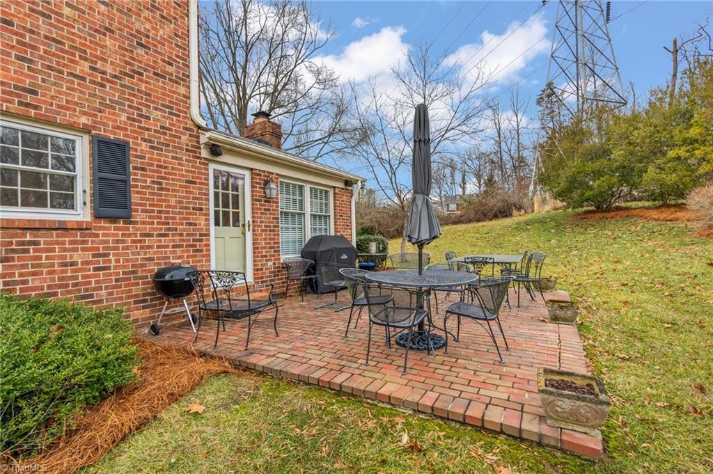 1102 Sweetbriar Road High Point, NC 27262 - Photo 26 of 29 Gallery Image 26
