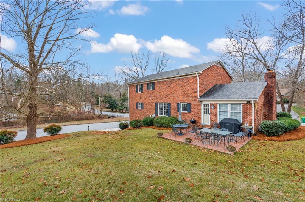 1102 Sweetbriar Road High Point, NC 27262 - Photo 27 of 29 Gallery Image 27