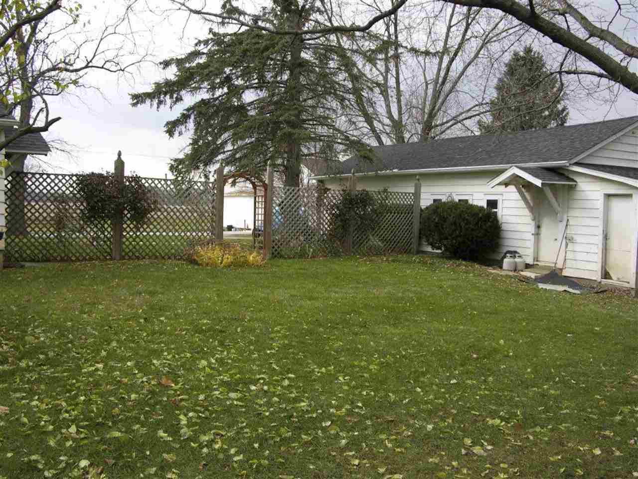 3312 South Country Club Road Warsaw, IN 46580 - Photo 26 of 30 Gallery Image 26