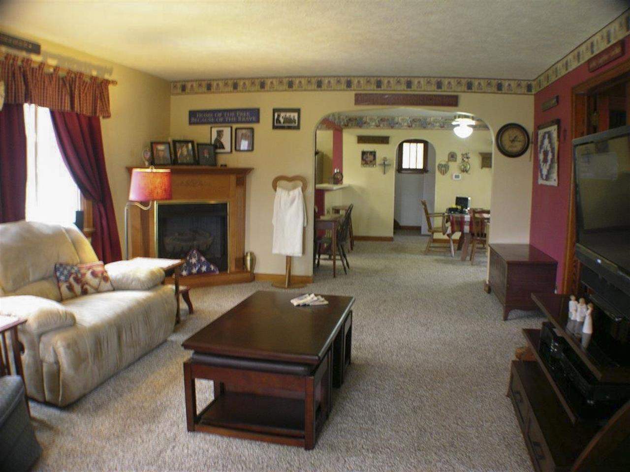 3312 South Country Club Road Warsaw, IN 46580 - Photo 6 of 30 Gallery Image 6