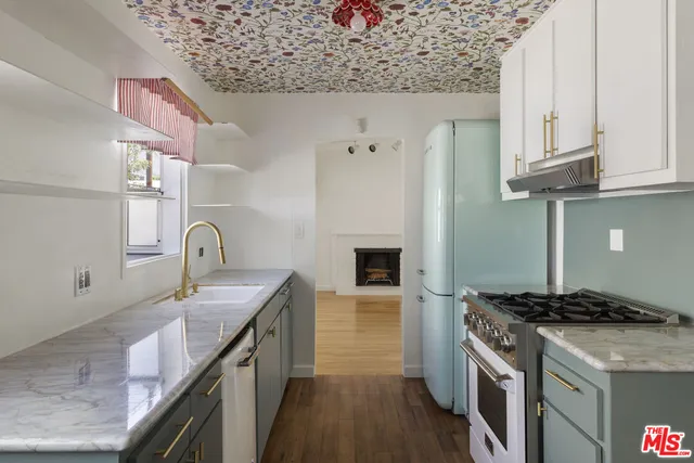 $825,000 | 10623 Woodward Avenue, Sunland, CA 91040