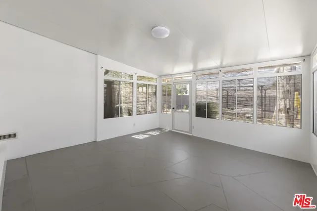 $825,000 | 10623 Woodward Avenue, Sunland, CA 91040