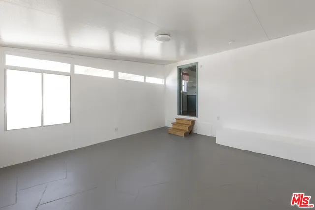 $825,000 | 10623 Woodward Avenue, Sunland, CA 91040