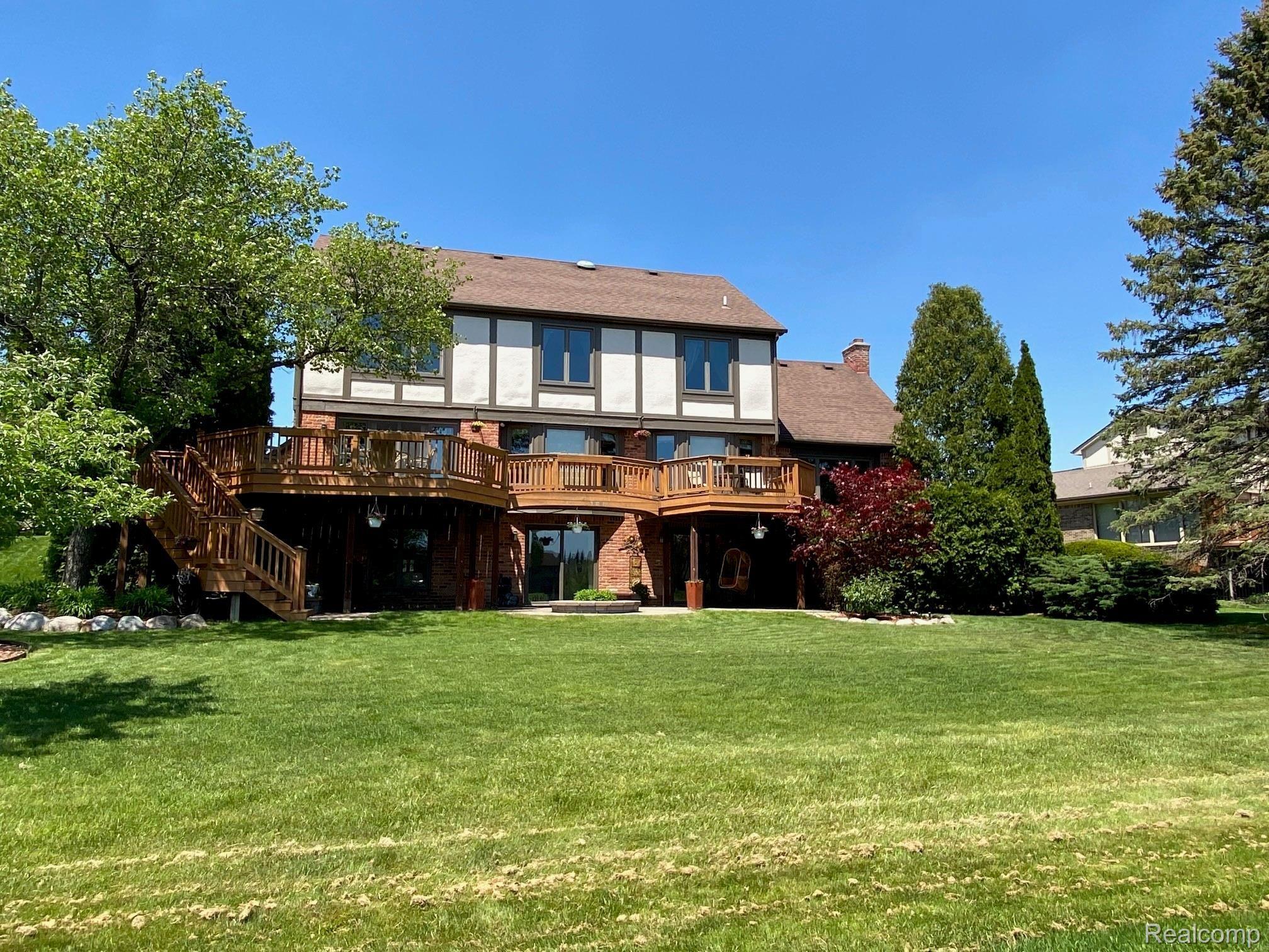 4576 Rivers Edge Drive Troy, MI 48098 - Photo 74 of 77 IMG_2232.jpg