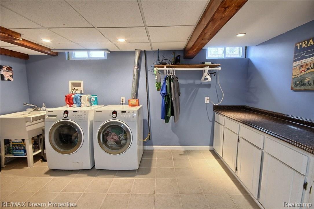 23124 Meadowbrook Road Novi, MI 48375 - Photo 26 of 30 Laundry Room.jpg