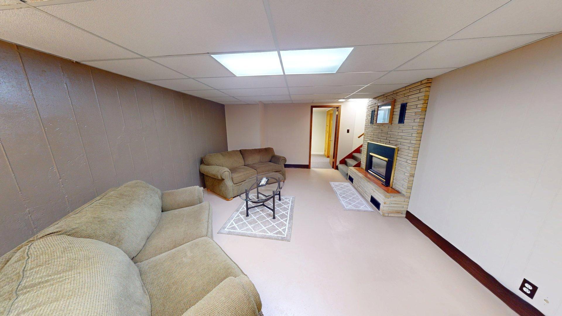 504 19th Avenue Southwest Willmar, MN 56201 - Photo 24 of 35