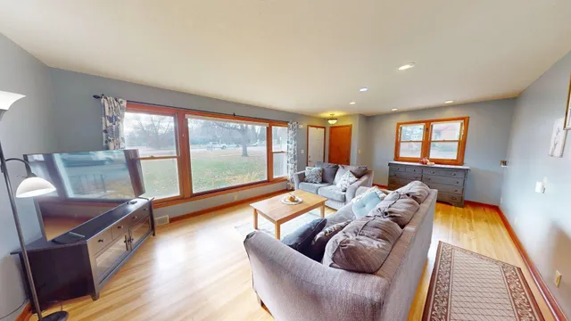 $247,000 | 504 19th Avenue Southwest, Willmar, MN 56201