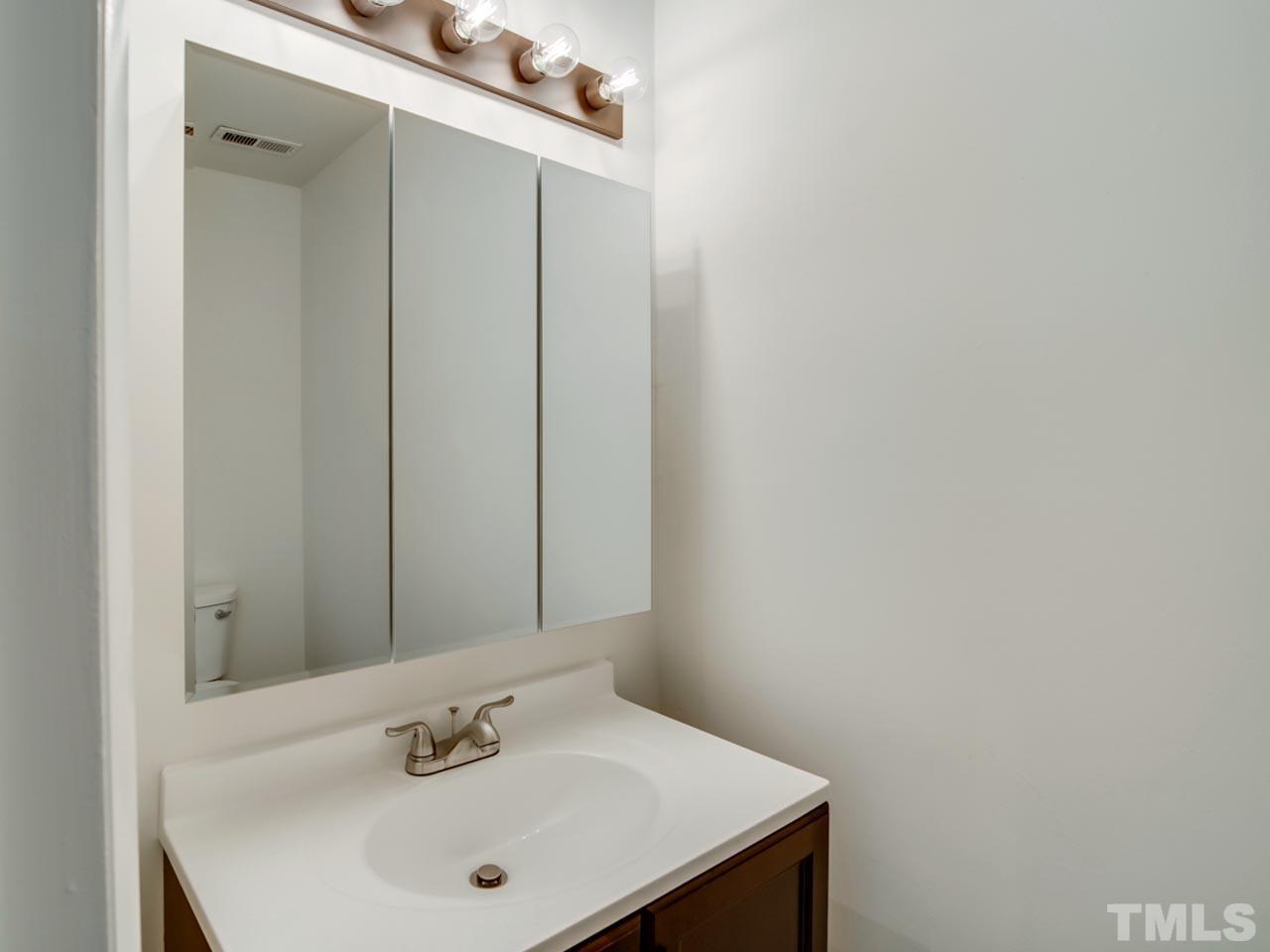520 Pine Ridge Place, Unit 520 Raleigh, NC 27609 - Photo 14 of 30