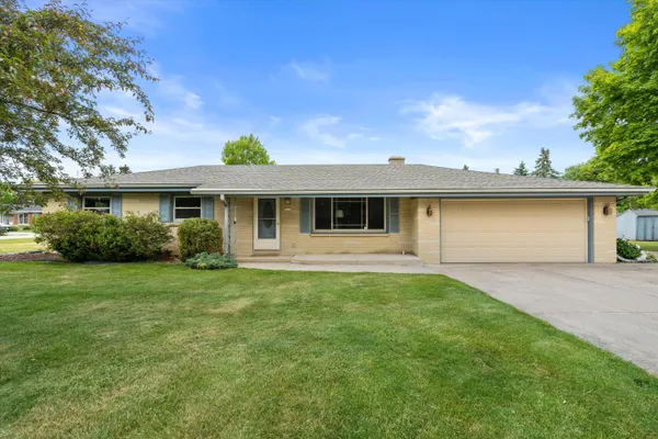 $315,000 | 3028 Valley Forge Street, Caledonia, WI 53404