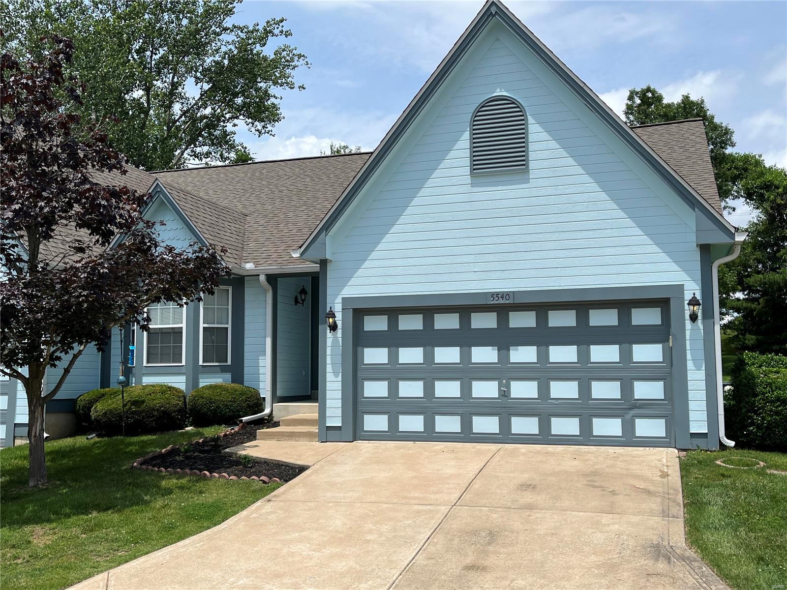 5540 Bourbeuse Common Weldon Spring, MO 63304 - Photo 2 of 27 Gallery Image 2