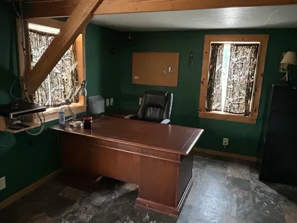 $1 | 407 South Market Street, Ogden, IL 61859