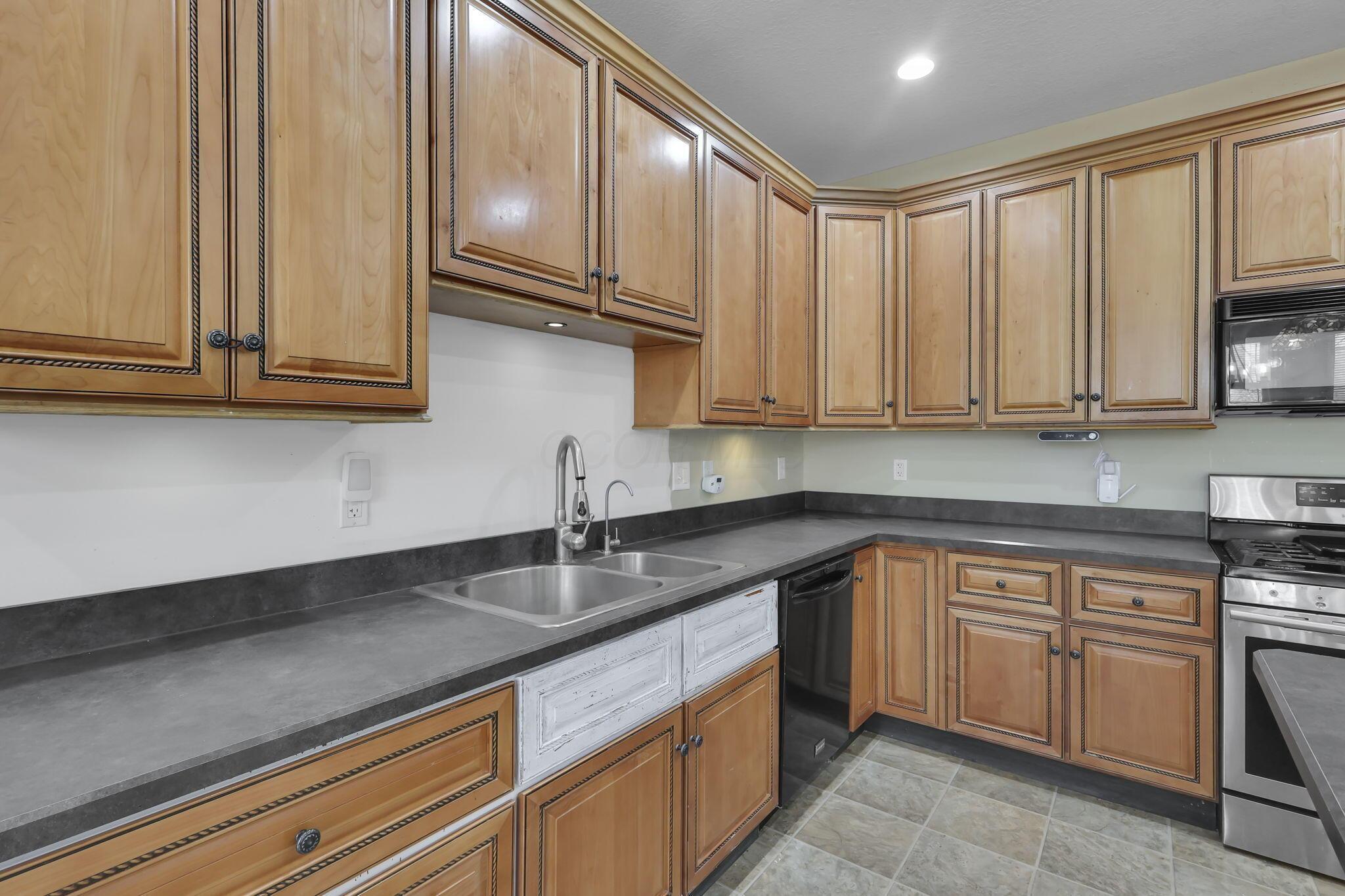 11365 Oneida Path Lakeview, OH 43331 - Photo 15 of 64 19-web-or-mls-G02A5742