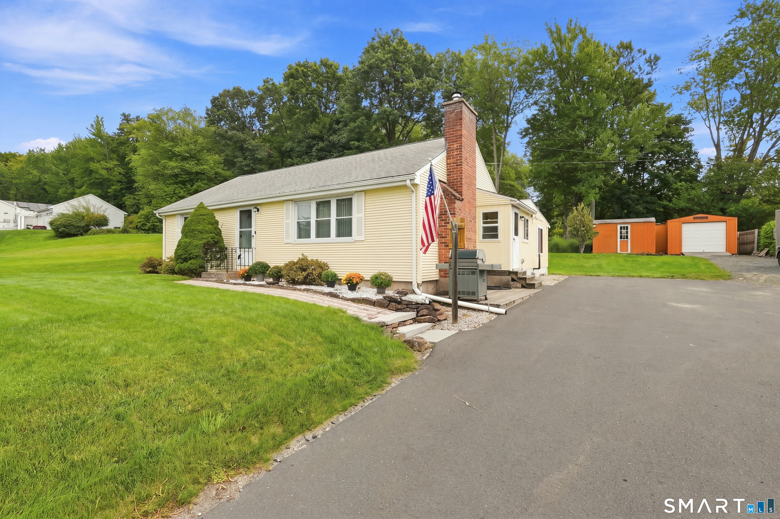 2 Hamilton Road East Granby, CT 06026 - Photo 7 of 35 Gallery Image 7