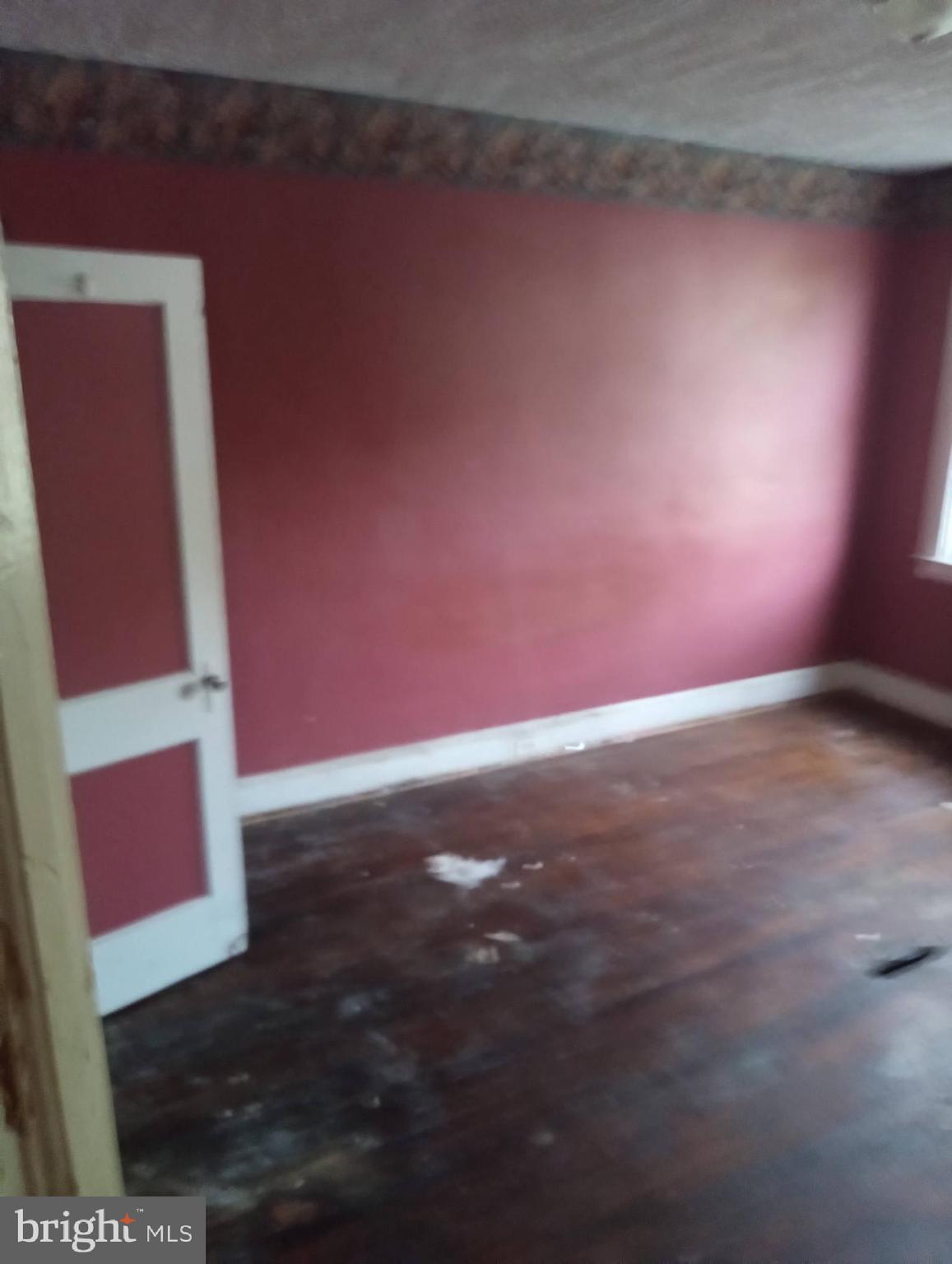 4417 Old York Road Baltimore, MD 21212 - Photo 5 of 6 a view of empty room