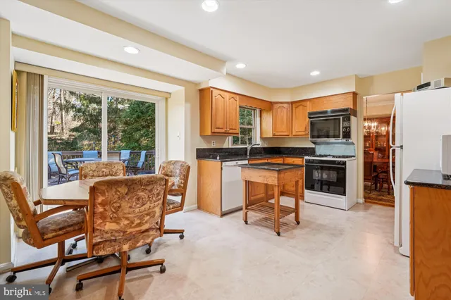 $640,000 | 15417 Aylesbury Street, Silver Spring, MD 20905