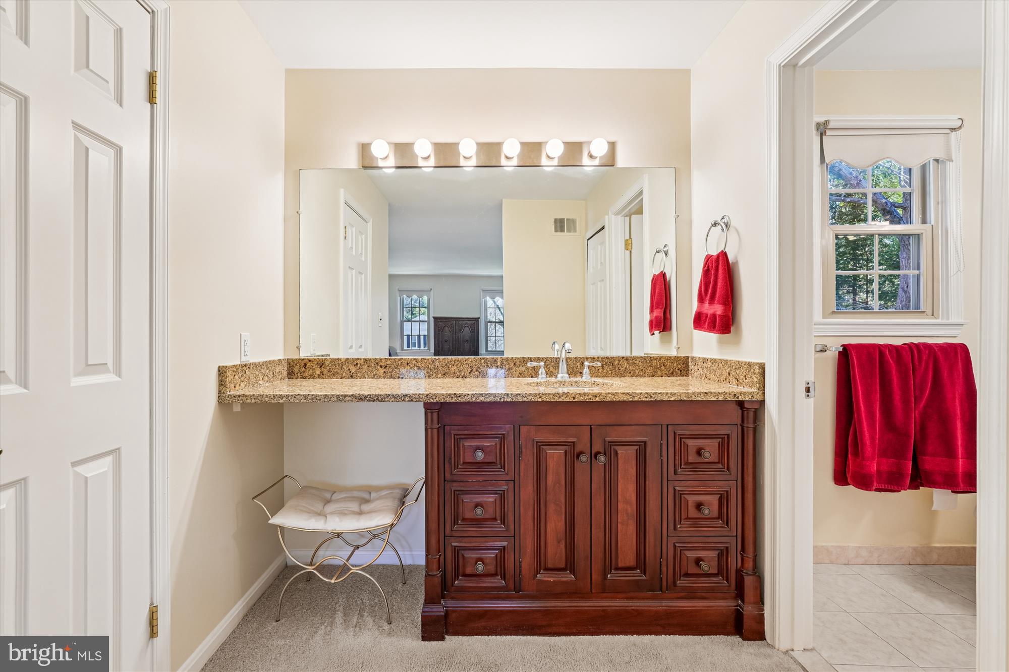 15417 Aylesbury Street Silver Spring, MD 20905 - Photo 35 of 65 Vanity