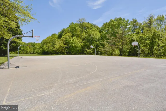 $640,000 | 15417 Aylesbury Street, Silver Spring, MD 20905