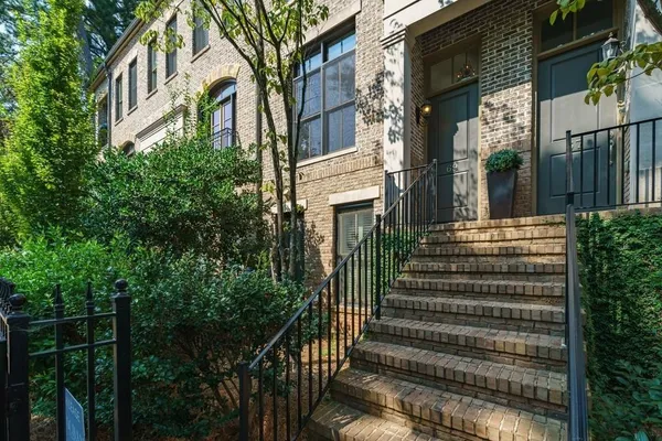 $5,900 | 69 Honour Avenue Northwest, Atlanta, GA 30305