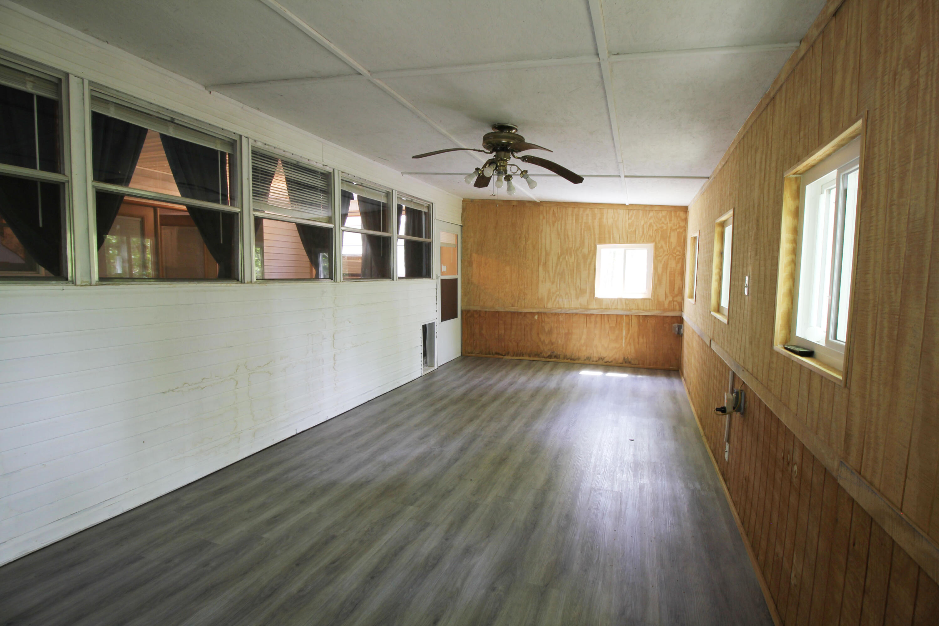 227 Ballinger Road Burnside, KY 42519 - Photo 15 of 35 IMG_8911e