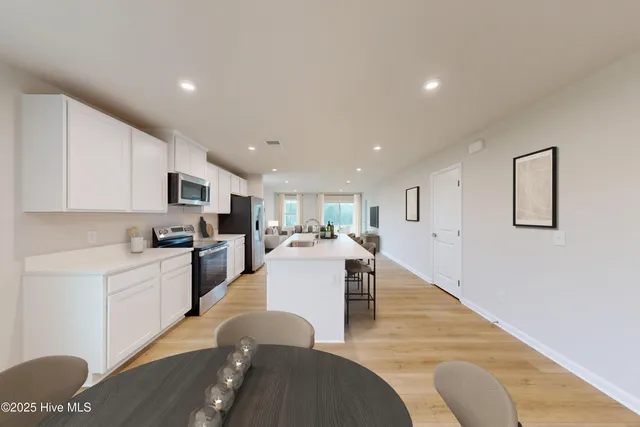 $319,990 | 833 Haw Creek Avenue Northeast, Winnabow, NC 28479