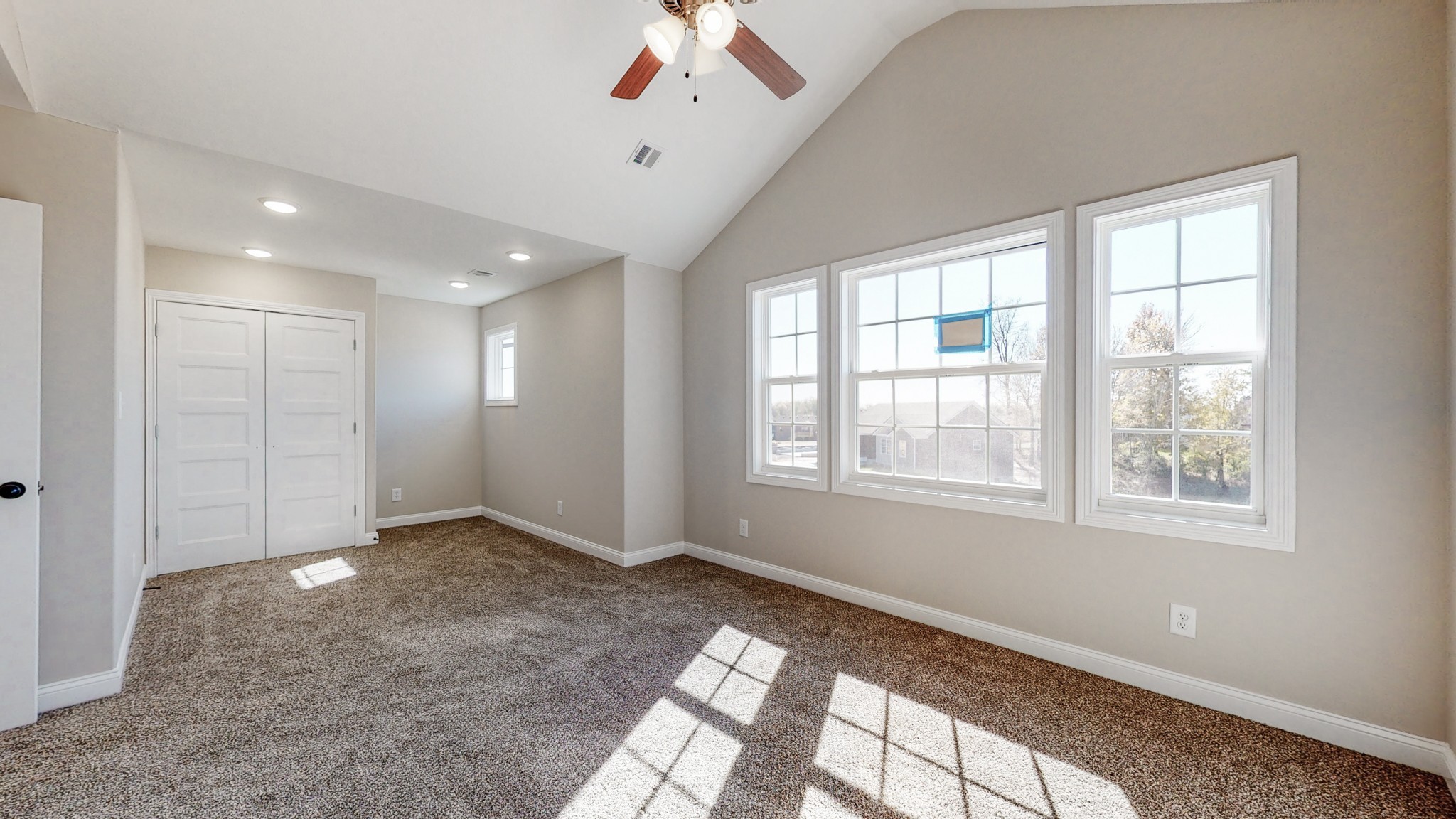 128 Schroer Road Clarksville, TN 37042 - Photo 16 of 33 Gallery Image 16