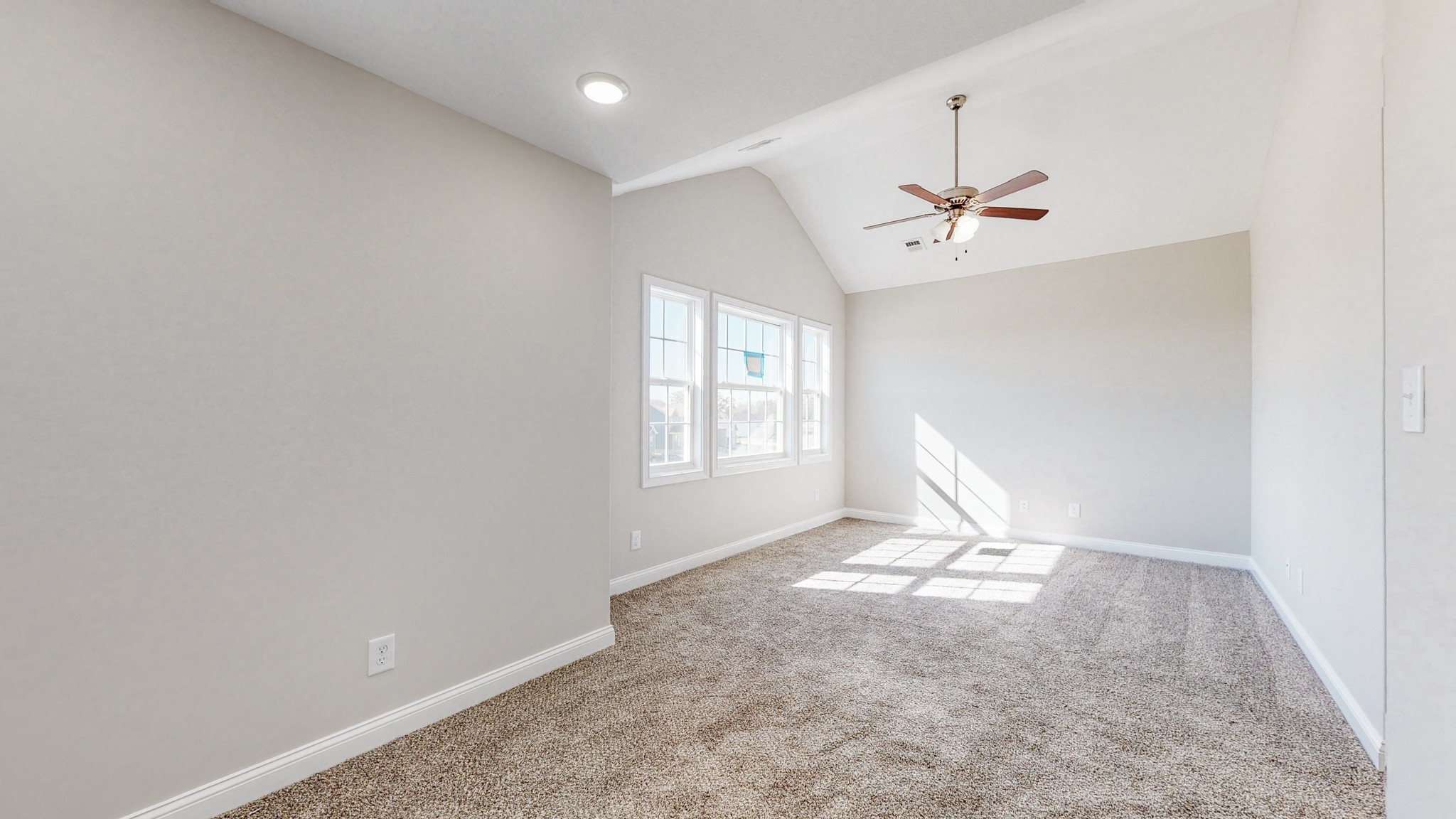 128 Schroer Road Clarksville, TN 37042 - Photo 18 of 33 Gallery Image 18