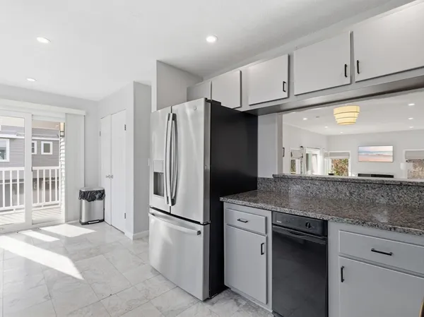 $550,000 | 255 North Road, Unit 103, Chelmsford, MA 01824