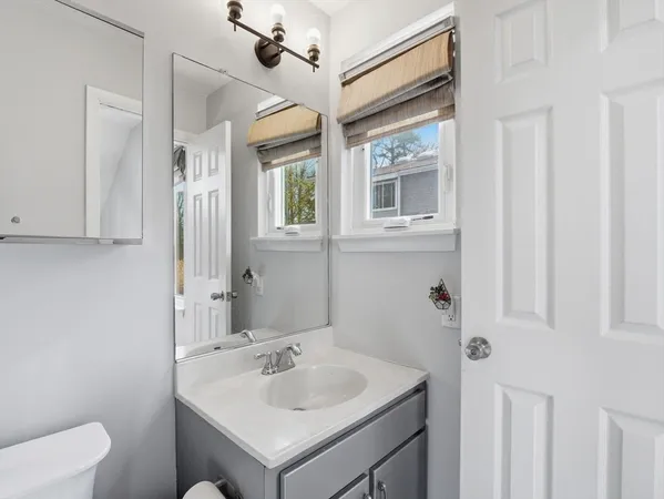 $550,000 | 255 North Road, Unit 103, Chelmsford, MA 01824