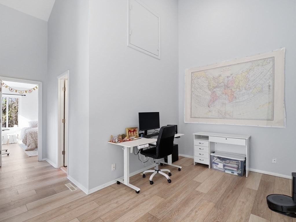 255 North Road, Unit 103 Chelmsford, MA 01824 - Photo 24 of 40
