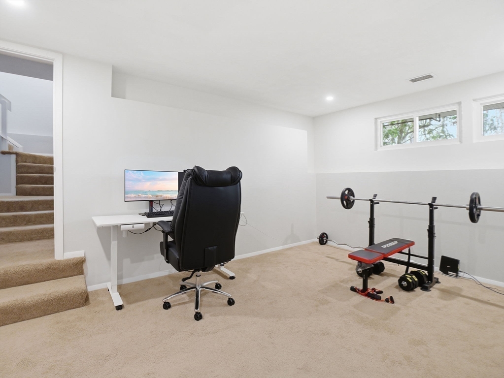 255 North Road, Unit 103 Chelmsford, MA 01824 - Photo 27 of 40