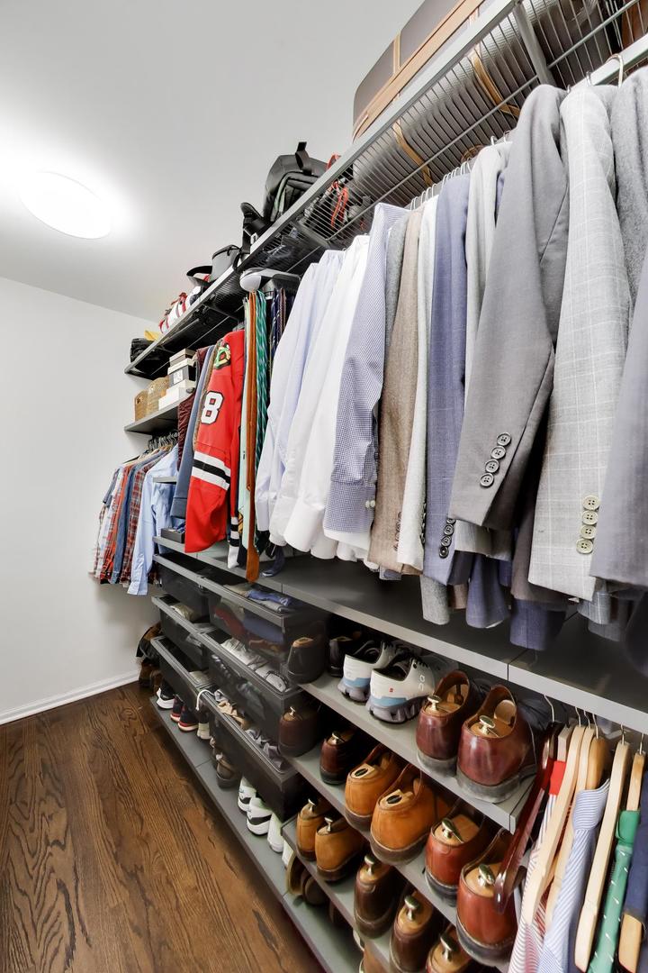 3331 North Racine Avenue, Unit D Chicago, IL 60657 - Photo 19 of 34