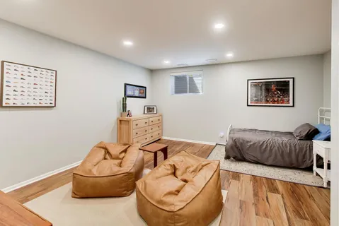 $730,000 | 3331 North Racine Avenue, Unit D, Chicago, IL 60657